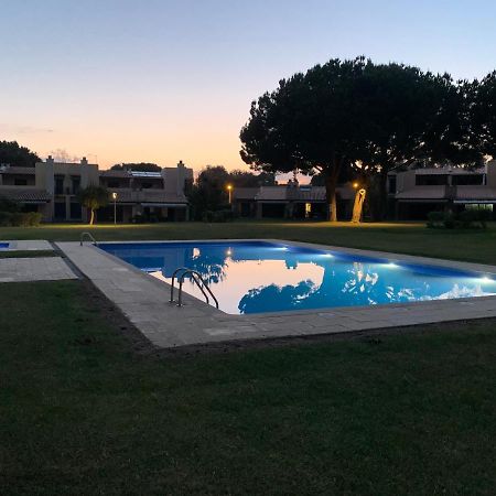 Casa De Ferias Com Piscina - Condominio Vilamouratenis 외부 사진