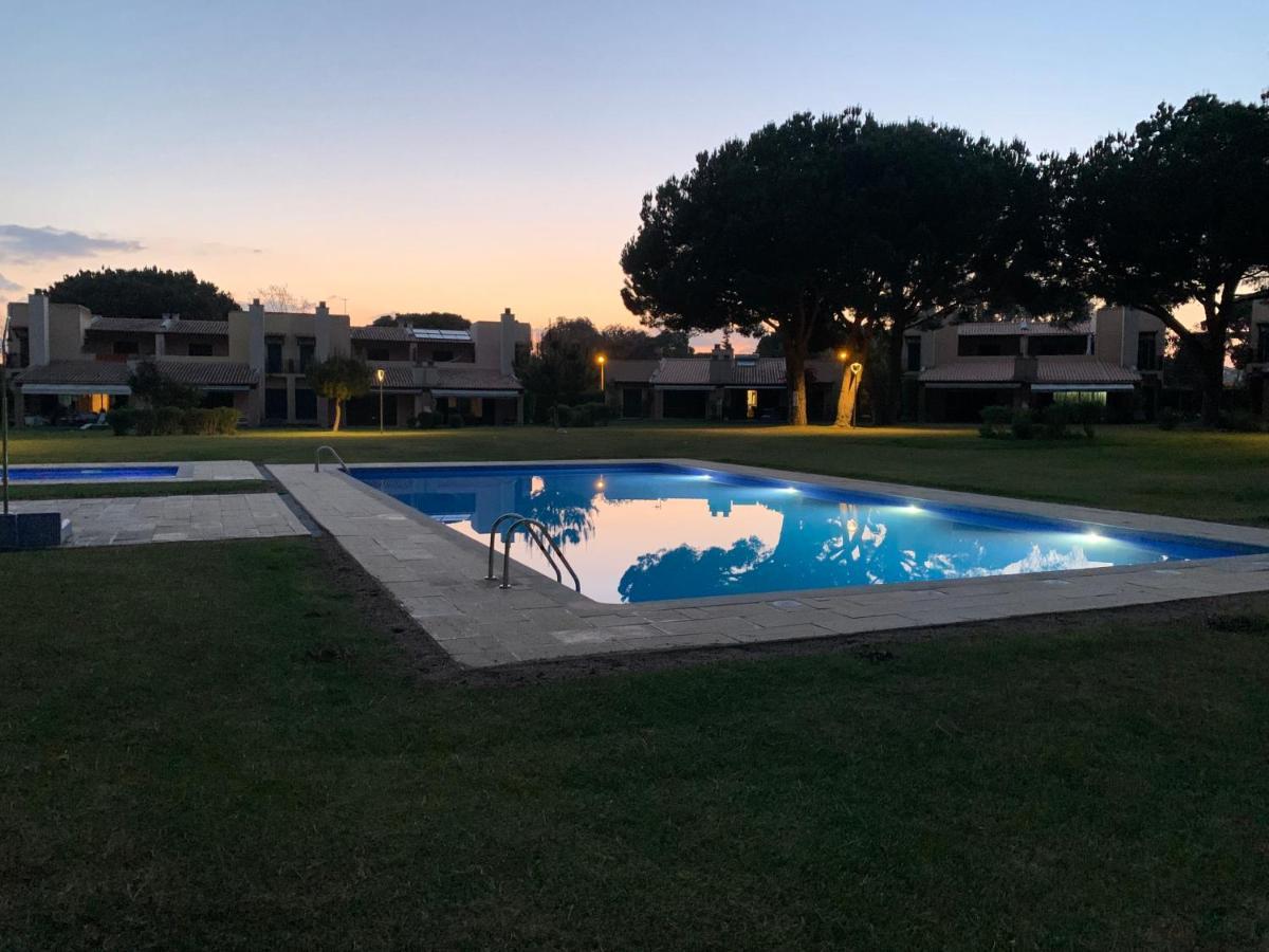 Casa De Ferias Com Piscina - Condominio Vilamouratenis 외부 사진